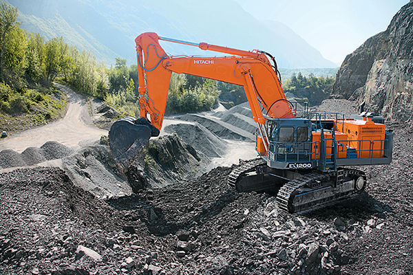 日立建机EX1200-7超大型液压挖掘机