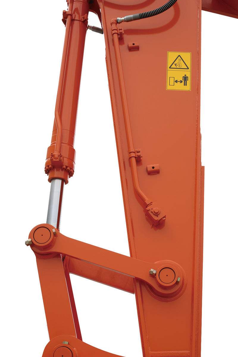 采用新型HT80钢，提高了强度，长度由700mm加长至750mm。