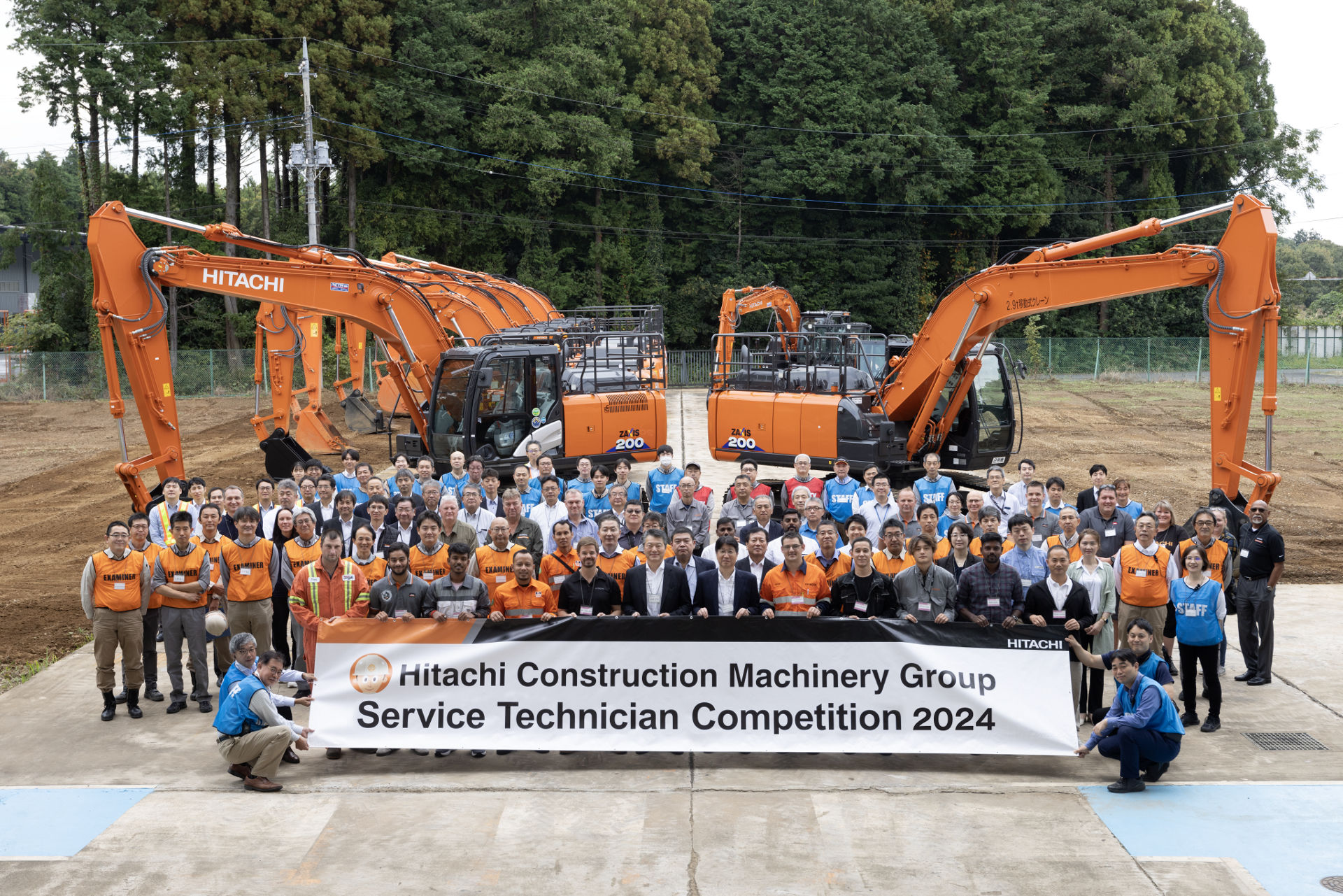 日立建机中国新疆地区经销商—乌市中辰矿山服务经理王猛荣获最高荣誉“MVS”称号